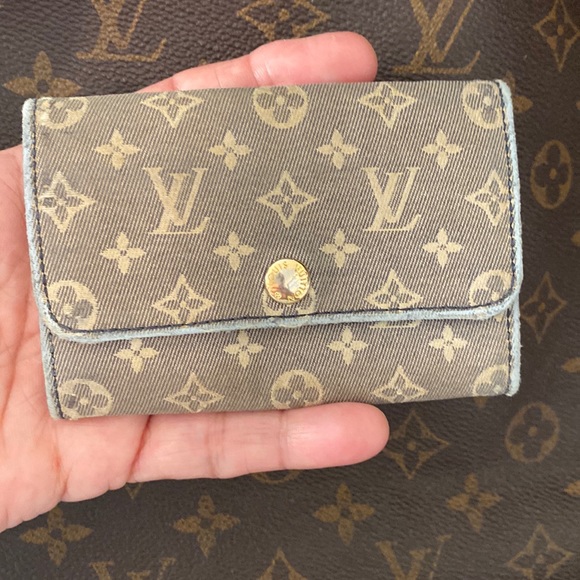 Louis Vuitton Bags Louis Vuitton Key Wallet Poshmark